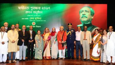 স্বাধীনতা পুরস্কার-২০১৭ পেলেন বাংলাদেশের গাইনী অবসের জীবন্ত কিংবদন্তী ডা. টি এ চৌধুরী